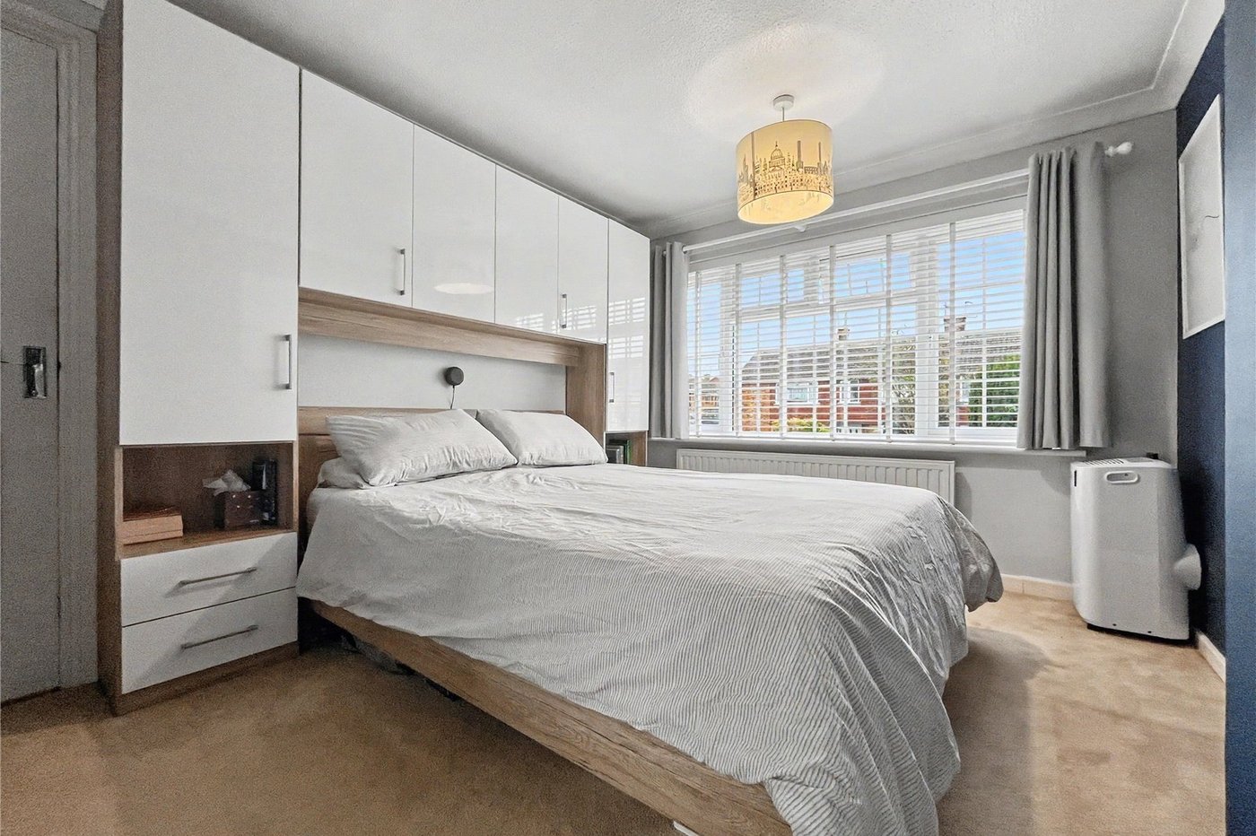 4 bedroom house for sale in Rainham | Robinson Michael & Jackson