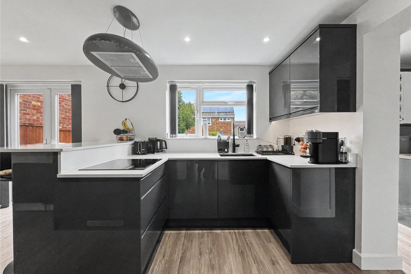 4 bedroom house for sale in Rainham | Robinson Michael & Jackson