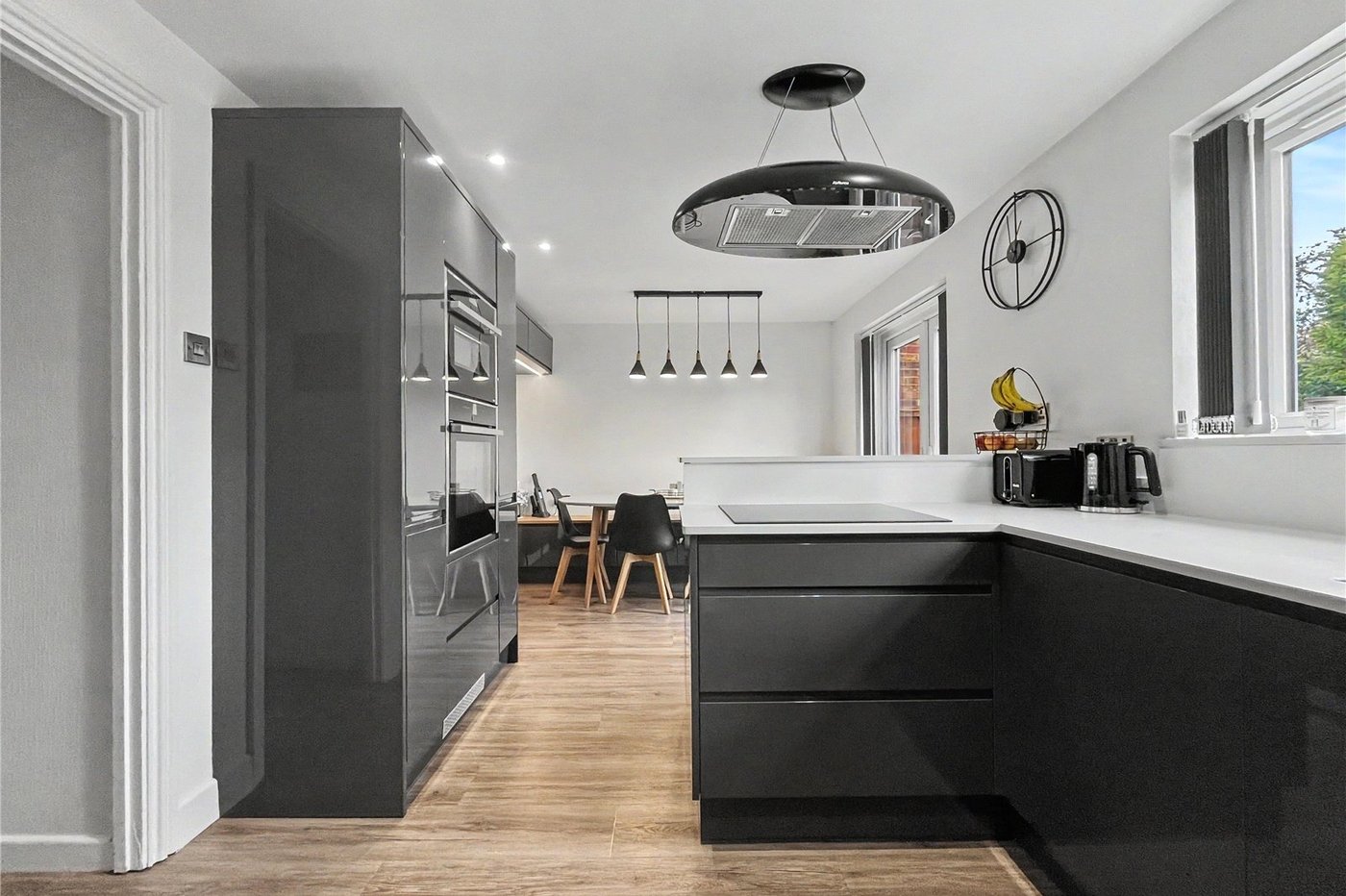 4 bedroom house for sale in Rainham | Robinson Michael & Jackson