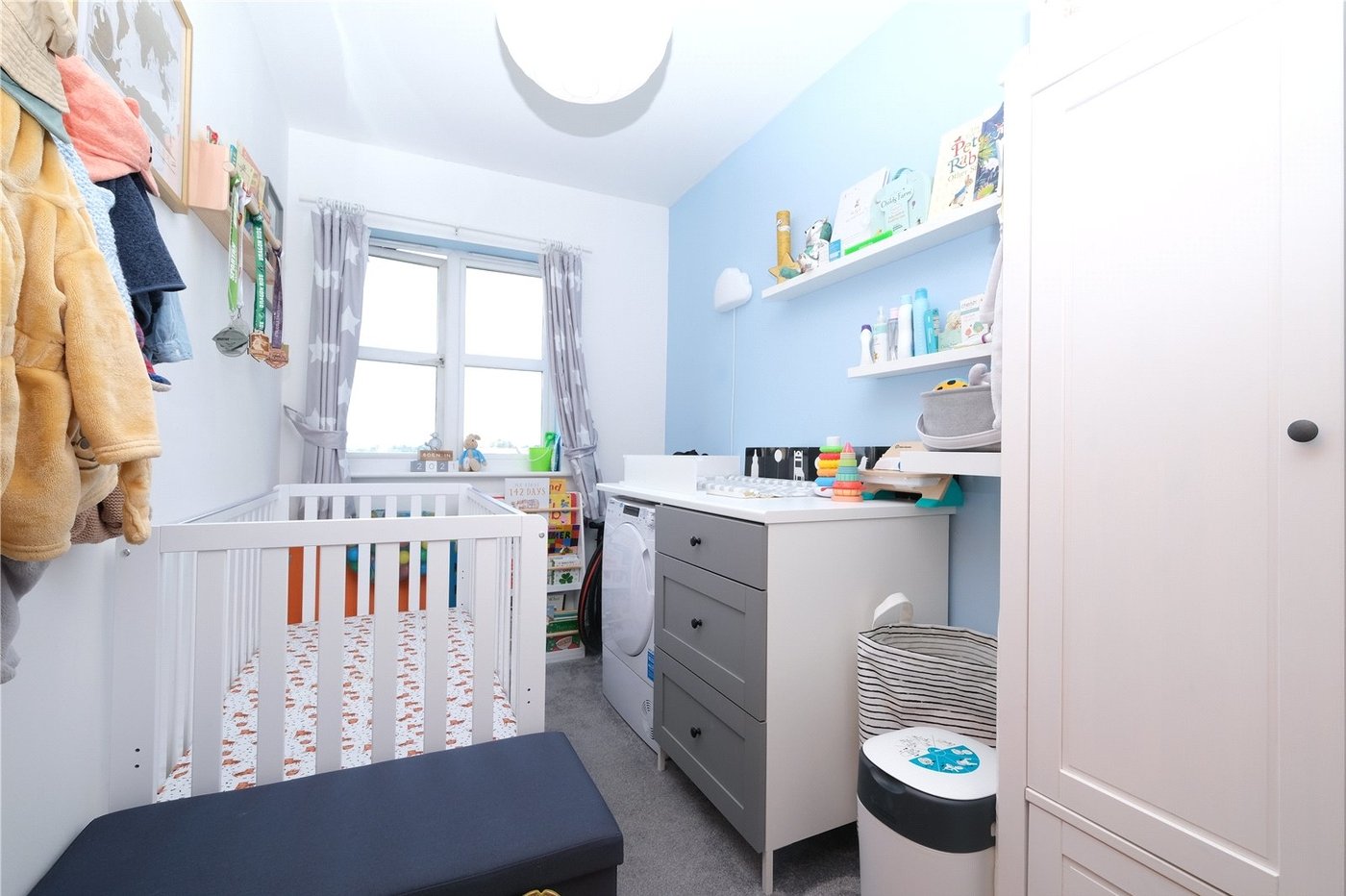 2 bedroom property for sale in Greenhithe | Robinson Jackson