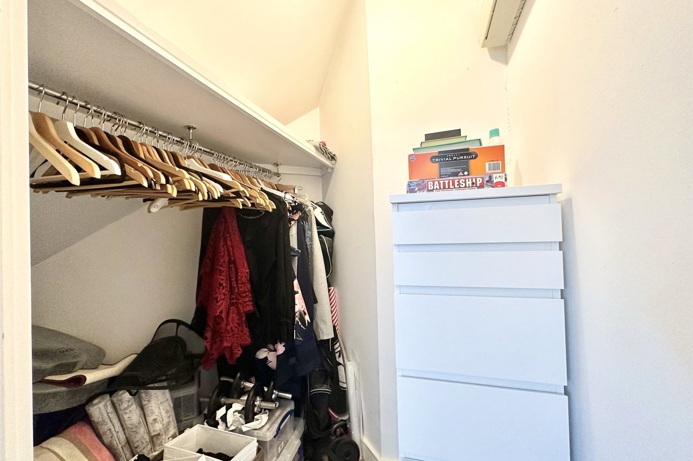 1 bedroom property for sale in Greenhithe | Robinson Jackson