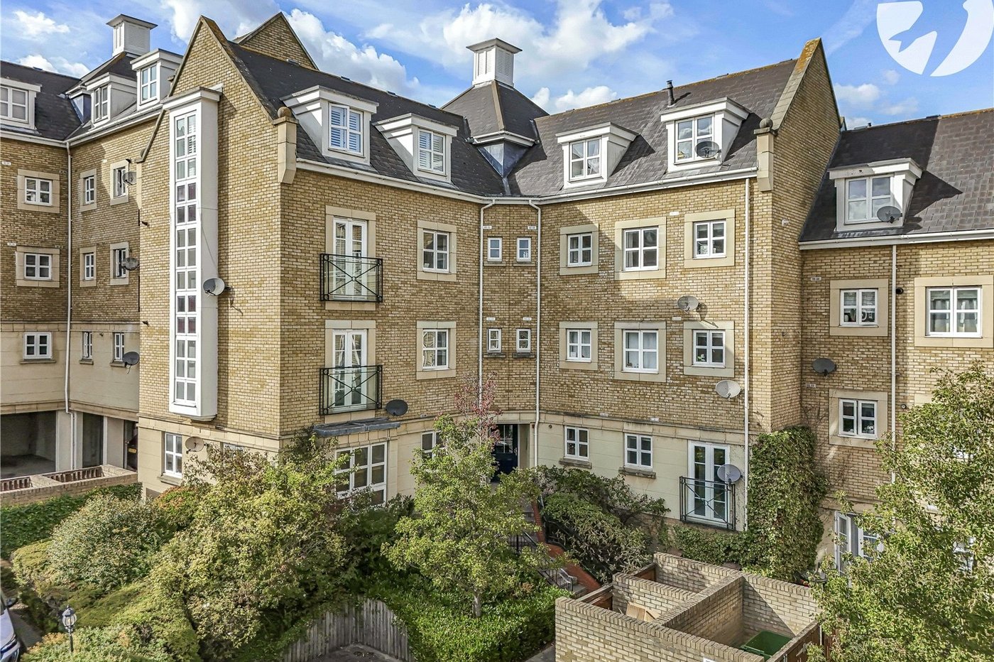 2 bedroom property for sale in Waterstone Park | Robinson Jackson