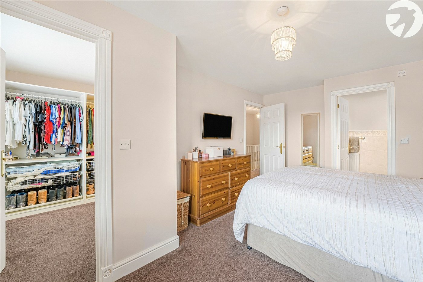 4 bedroom property for sale in Dartford | Robinson Jackson