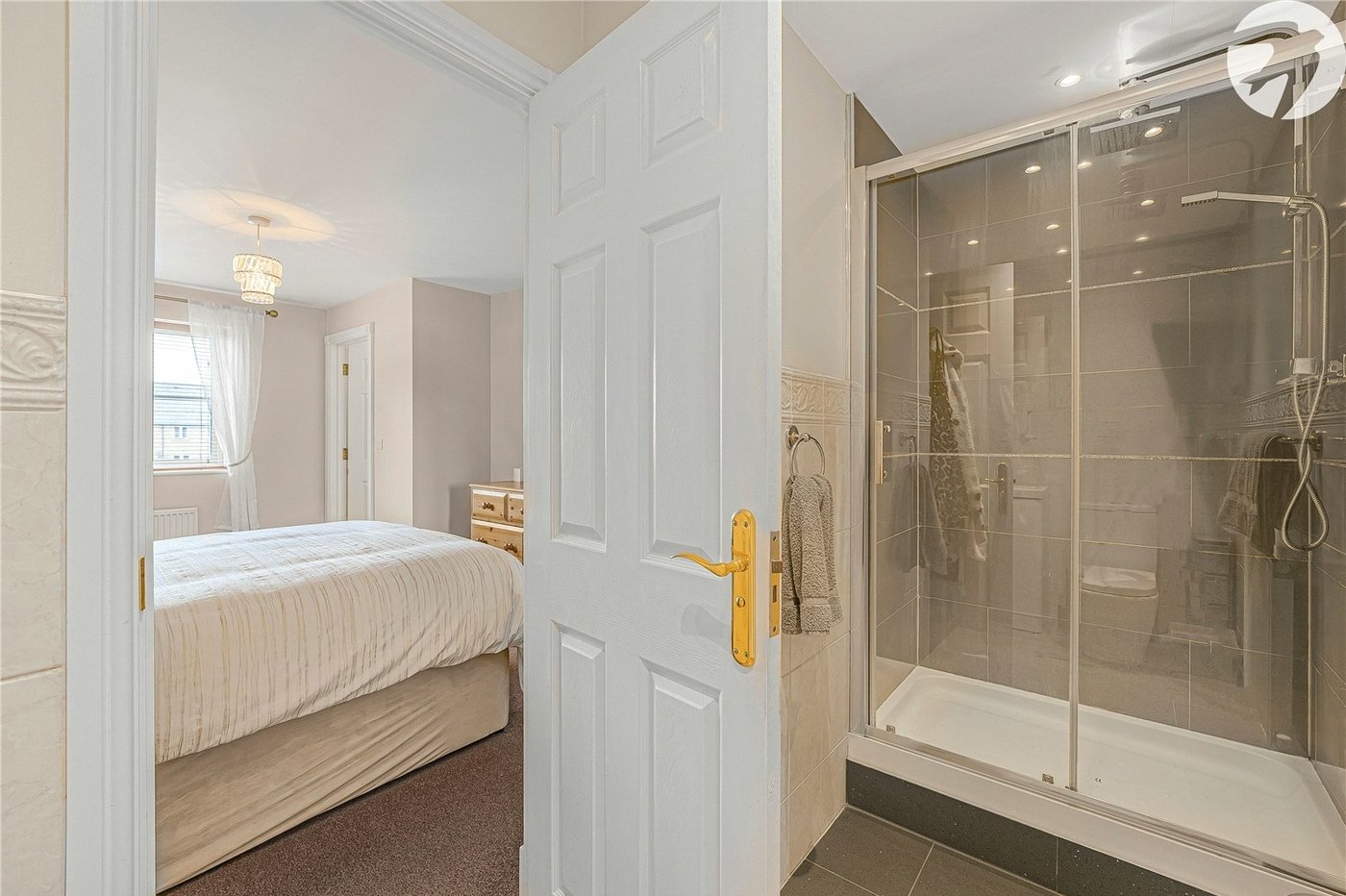 4 bedroom property for sale in Dartford | Robinson Jackson