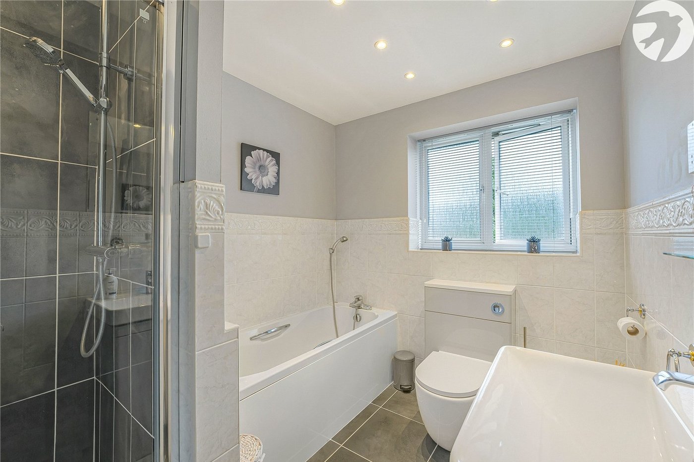 4 bedroom property for sale in Dartford | Robinson Jackson