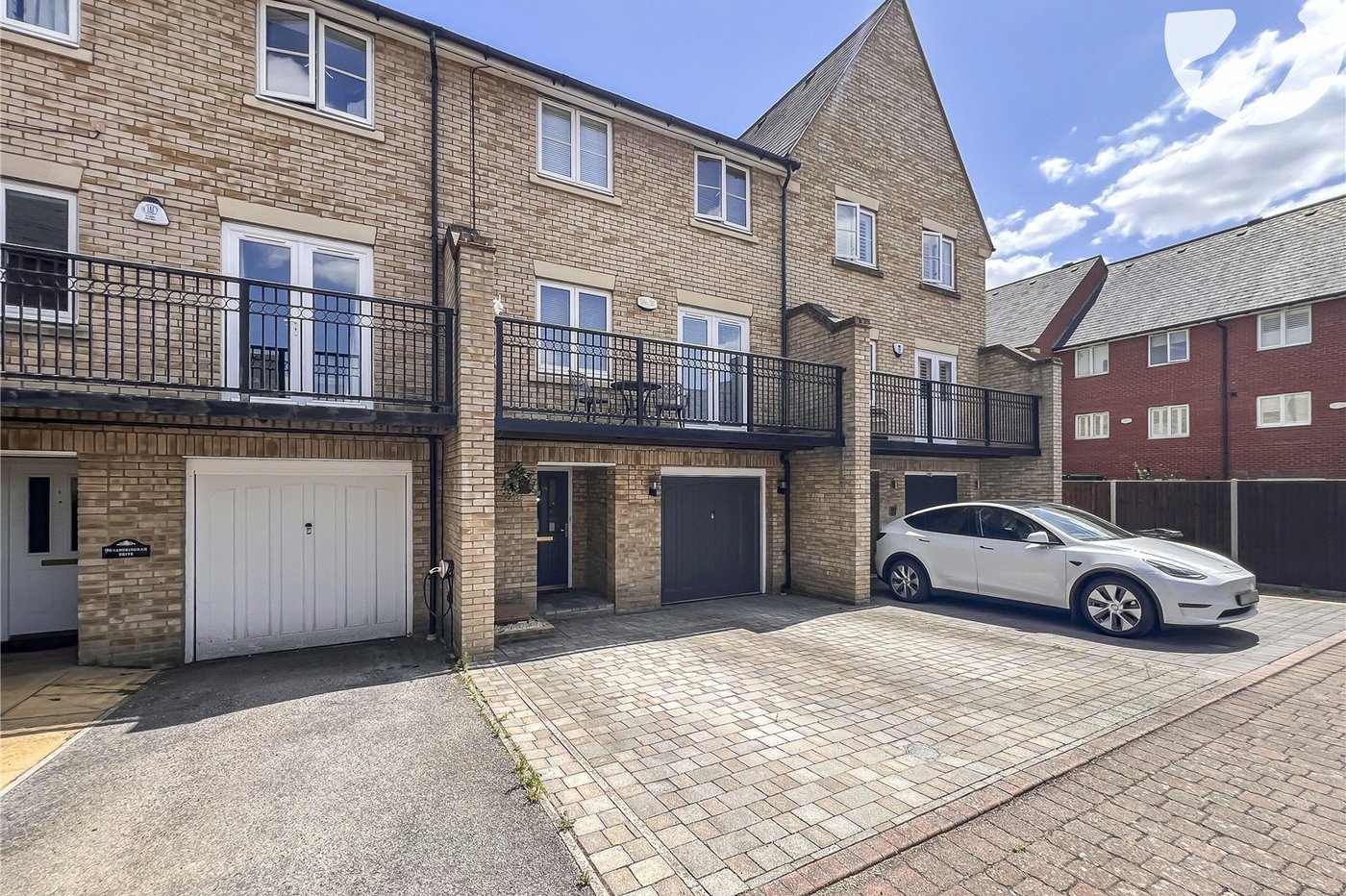 4 bedroom property for sale in Dartford | Robinson Jackson