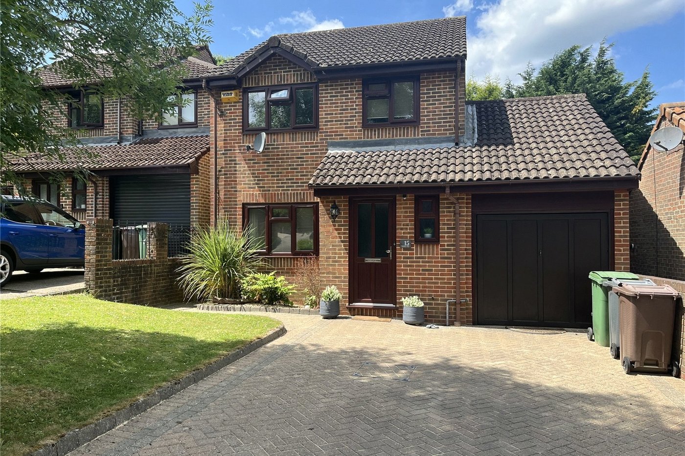 3 bedroom house for sale in Walderslade | Robinson Michael & Jackson