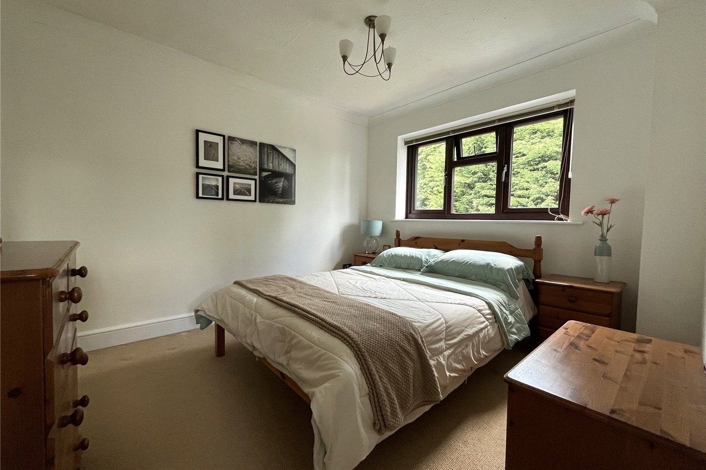 3 bedroom house for sale in Walderslade | Robinson Michael & Jackson