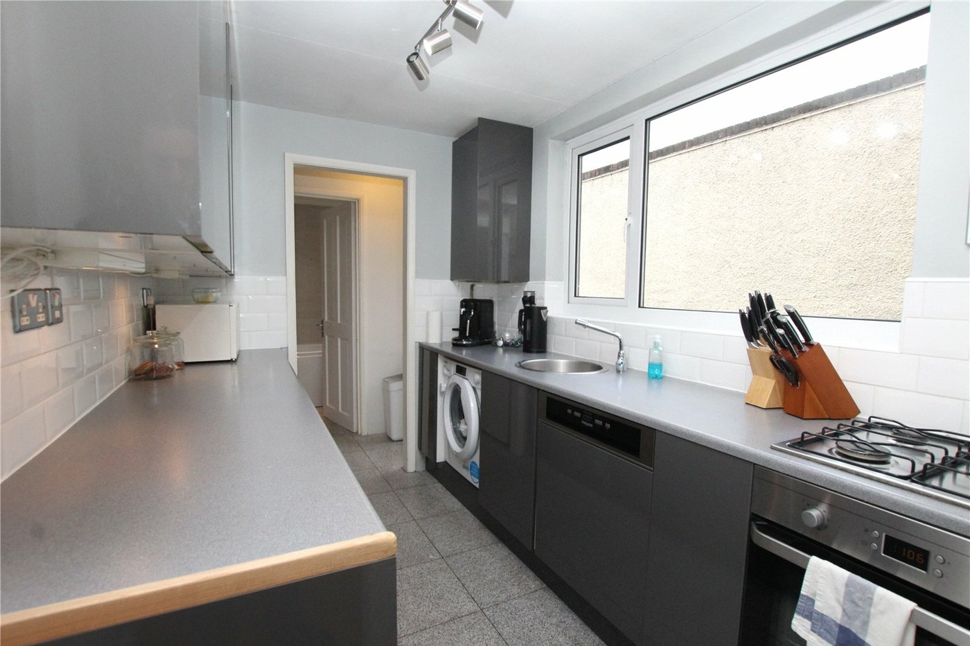 2 bedroom house for sale in Woolwich | Robinson Jackson