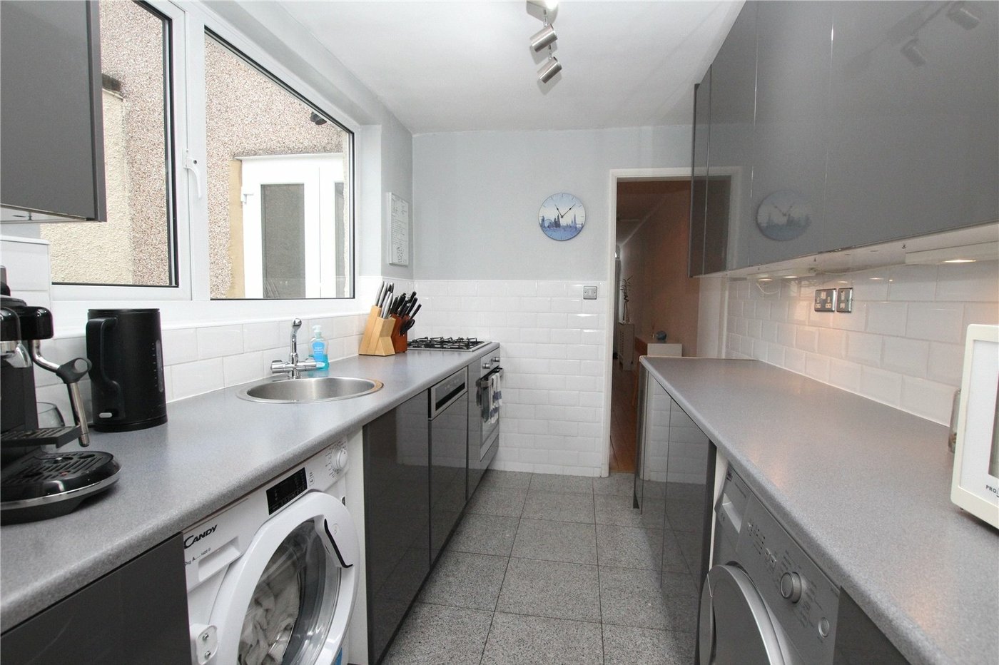 2 bedroom house for sale in Woolwich | Robinson Jackson