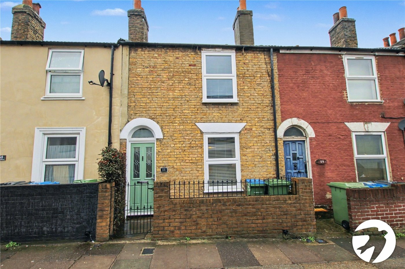 2 bedroom house for sale in Woolwich | Robinson Jackson