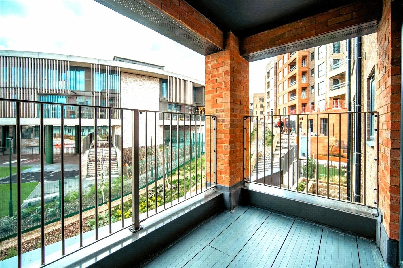 2 bedroom property for sale in Erith | Robinson Jackson