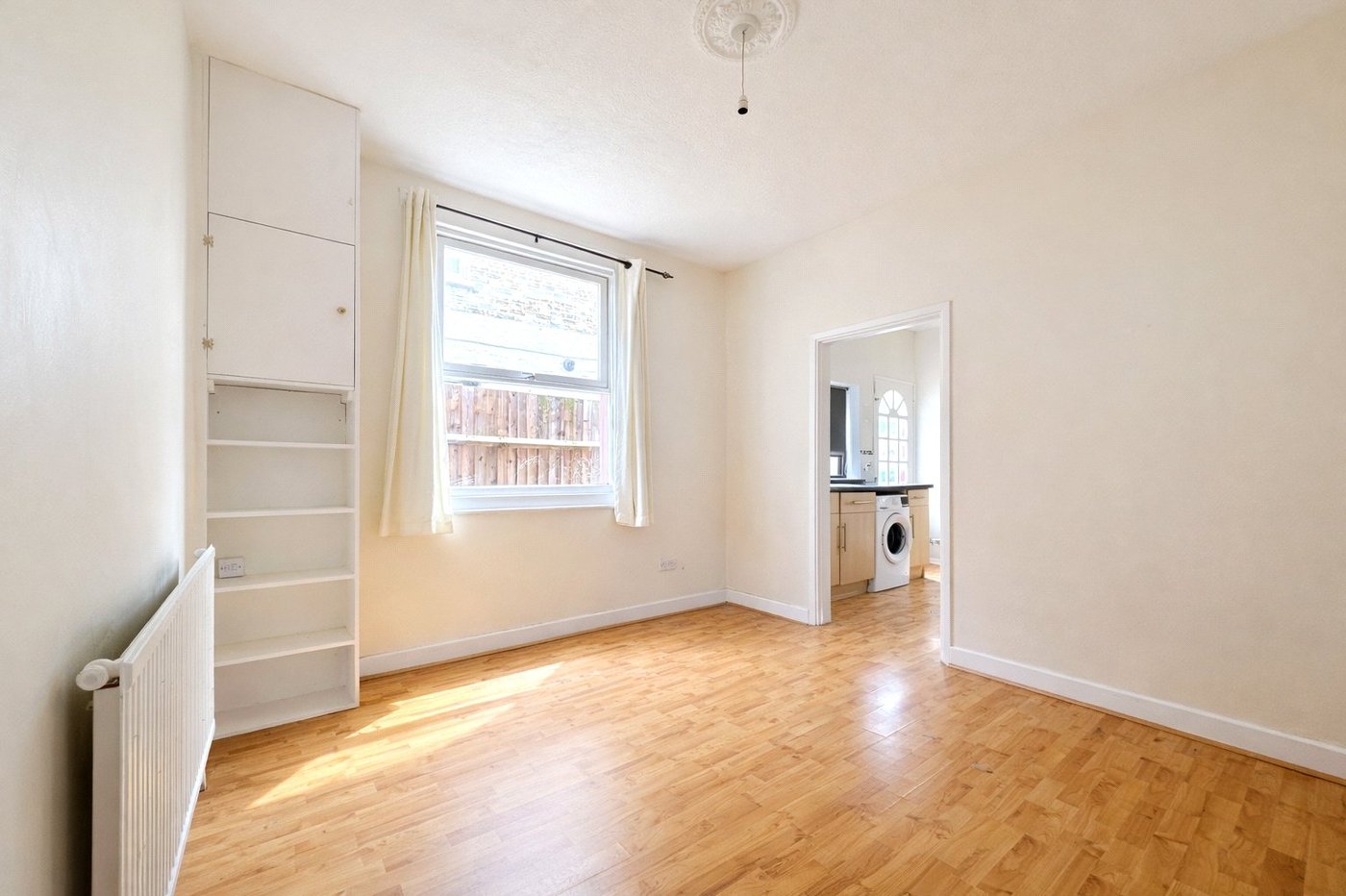 2 bedroom property for sale in Catford | Robinson Jackson