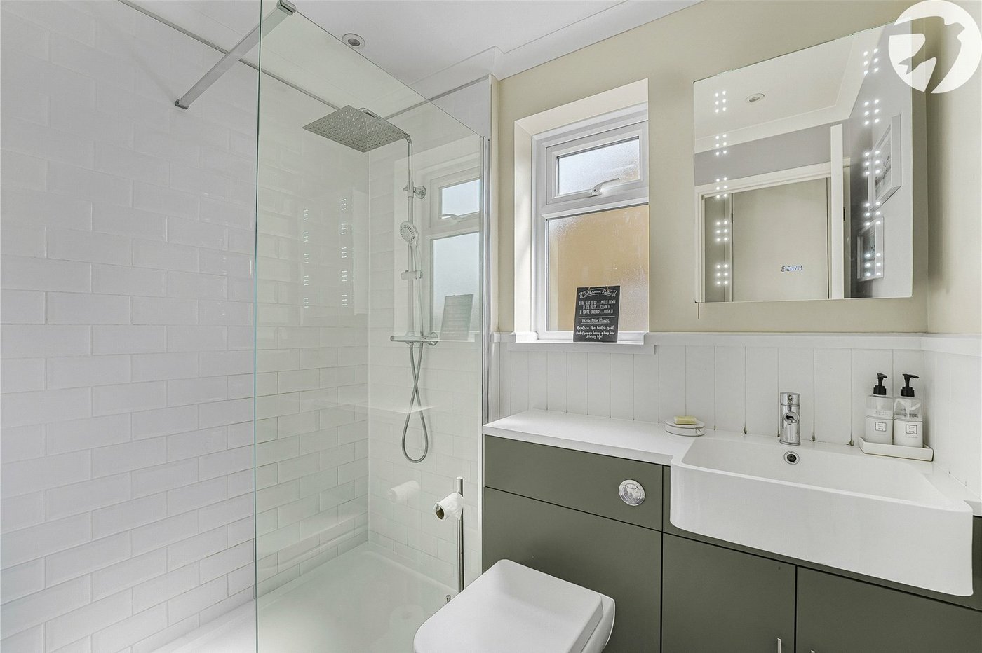 2 bedroom house for sale in Greenhithe | Robinson Jackson