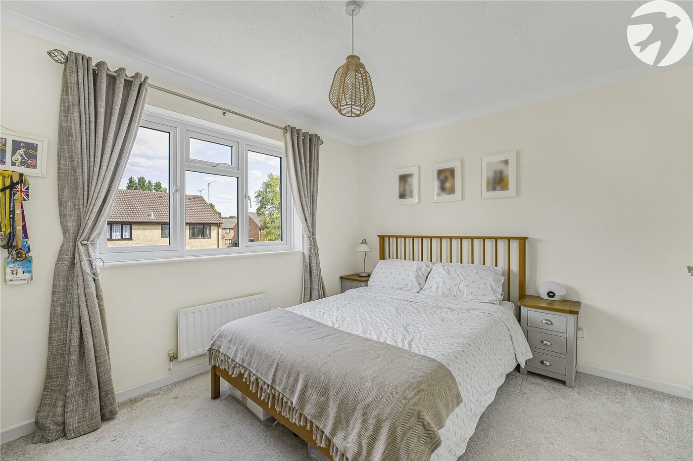 2 bedroom house for sale in Greenhithe | Robinson Jackson