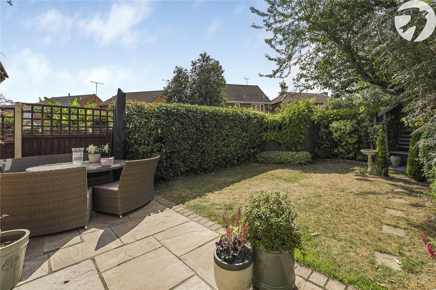 2 bedroom house for sale in Greenhithe | Robinson Jackson