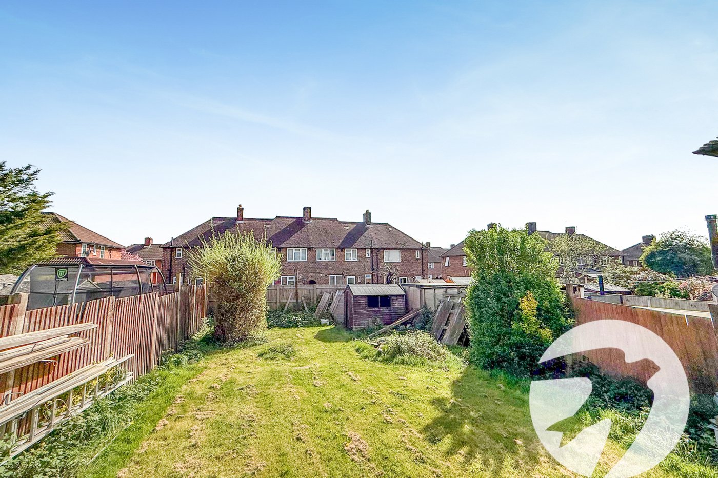 3 bedroom house for sale in London | Robinson Jackson