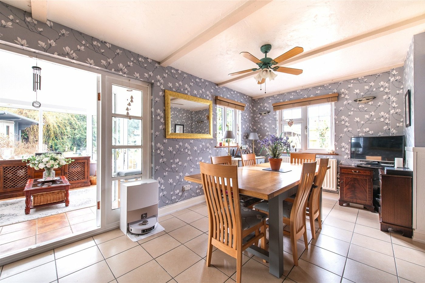 5 bedroom house for sale in Higham | Robinson Michael & Jackson