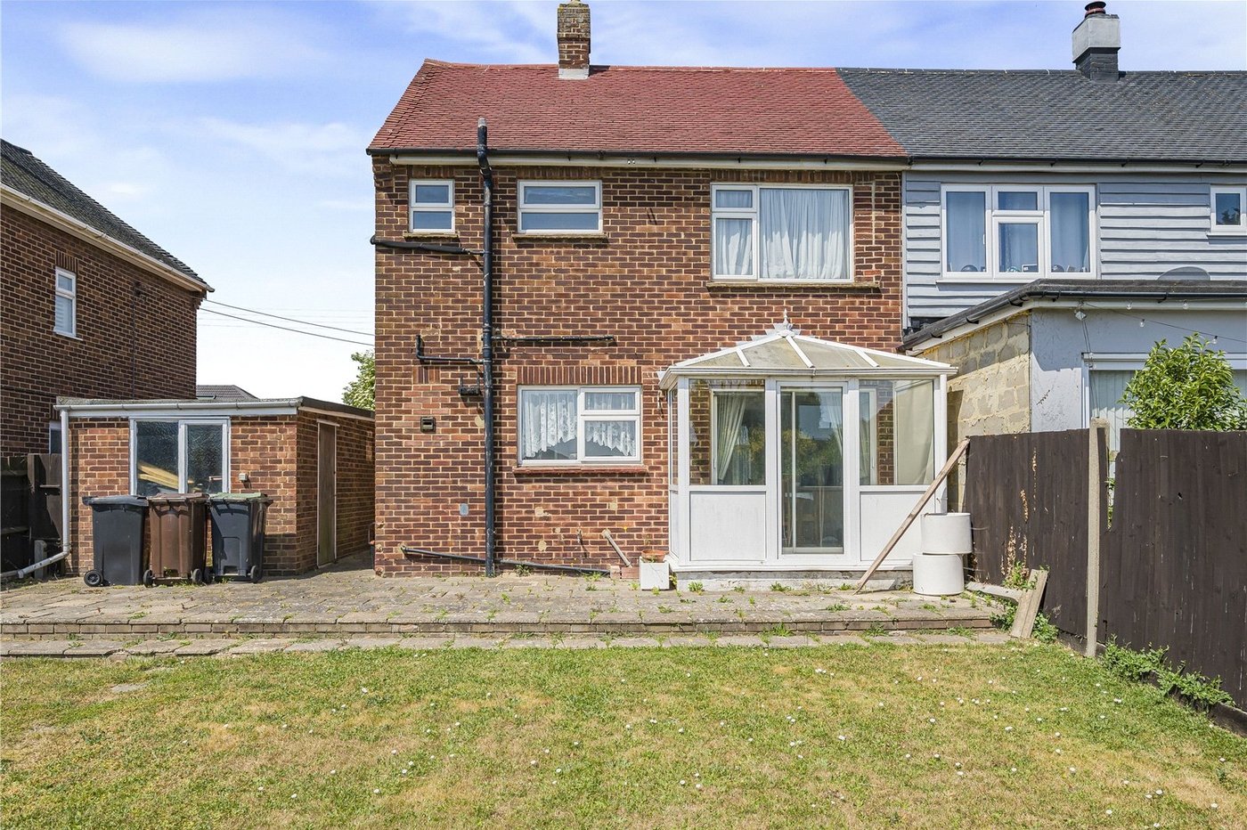 3 bedroom house for sale in Higham | Robinson Michael & Jackson