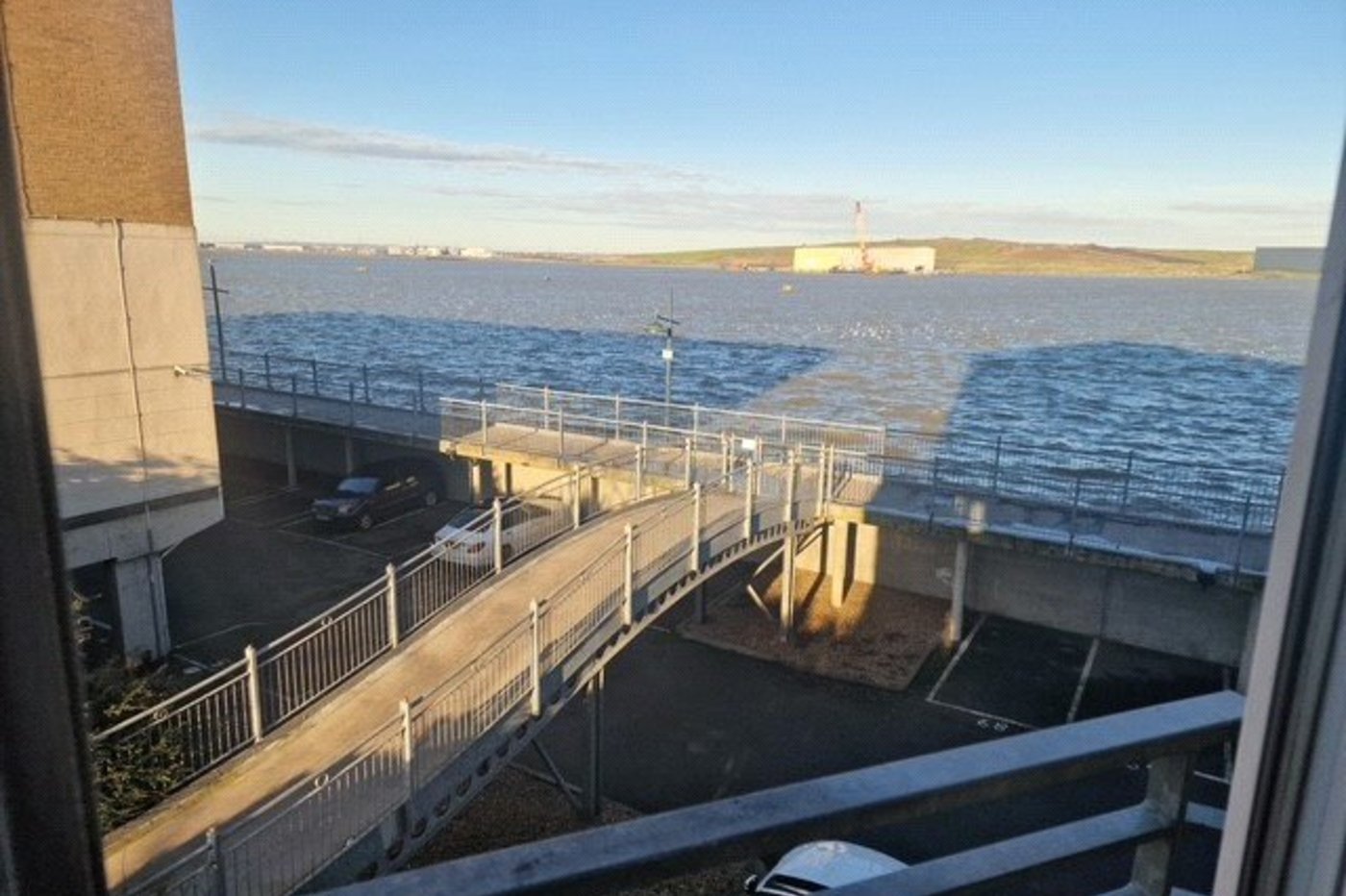 2 bedroom property for sale in Chichester Wharf | Robinson Jackson