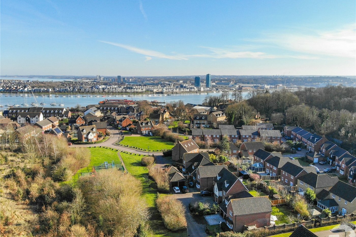 4 bedroom house for sale in Upnor | Robinson Michael & Jackson