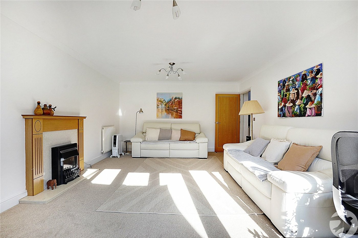 4 bedroom house for sale in Upnor | Robinson Michael & Jackson