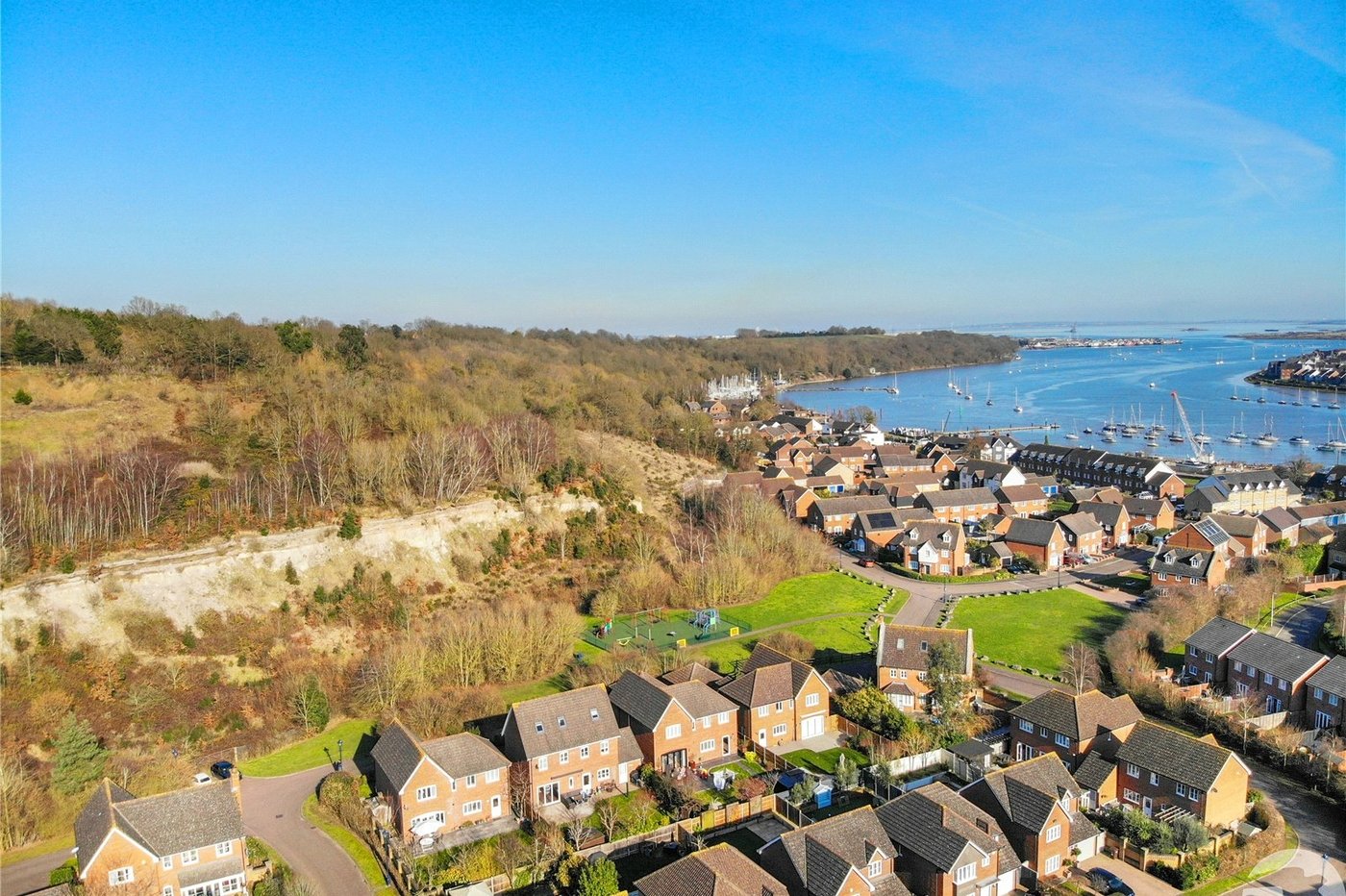 4 bedroom house for sale in Upnor | Robinson Michael & Jackson