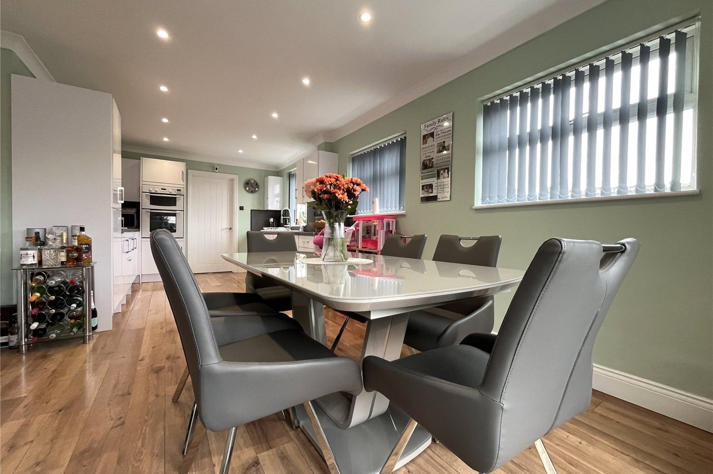 3 bedroom house for sale in Walderslade | Robinson Michael & Jackson