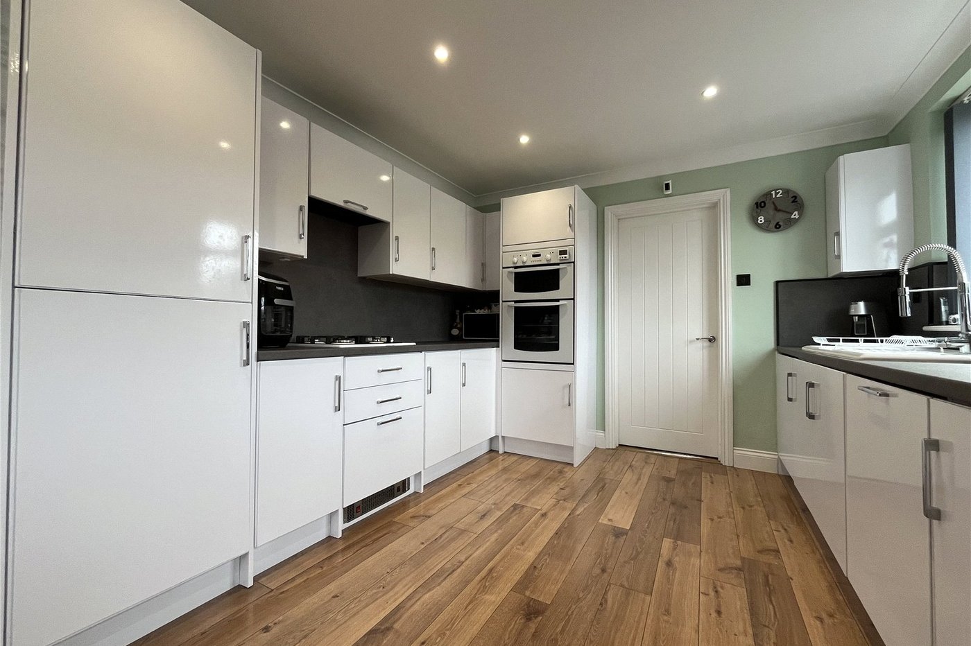 3 bedroom house for sale in Walderslade | Robinson Michael & Jackson