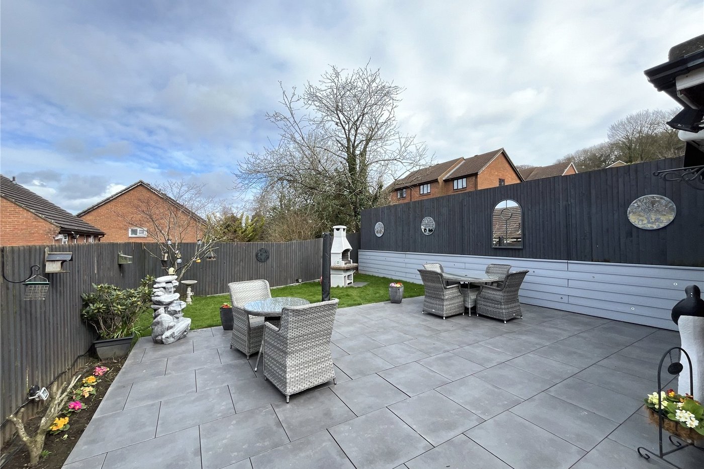 3 bedroom house for sale in Walderslade | Robinson Michael & Jackson