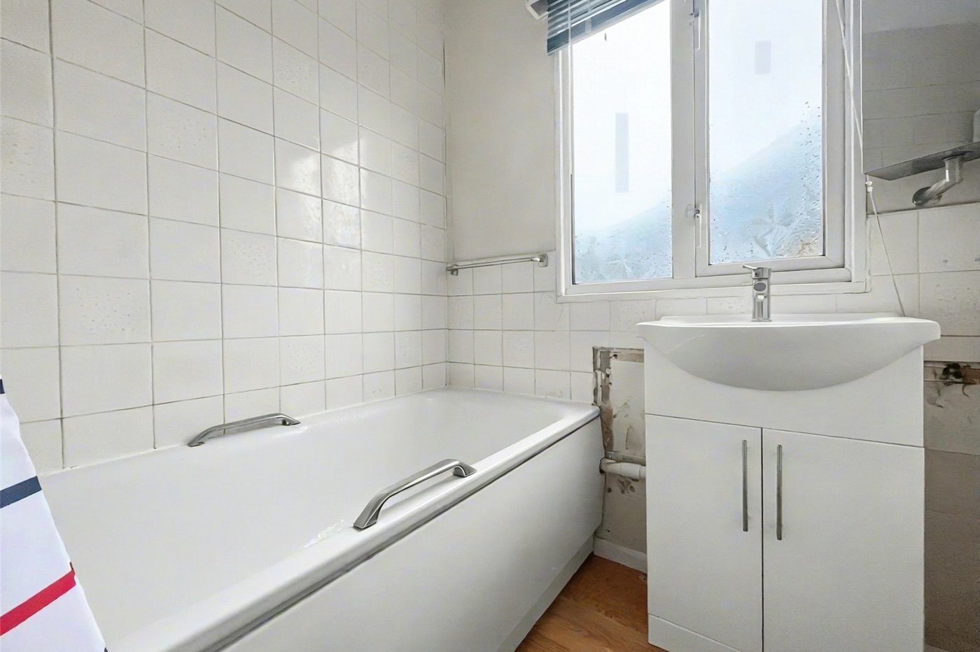 3 bedroom house for sale in Rainham | Robinson Michael & Jackson