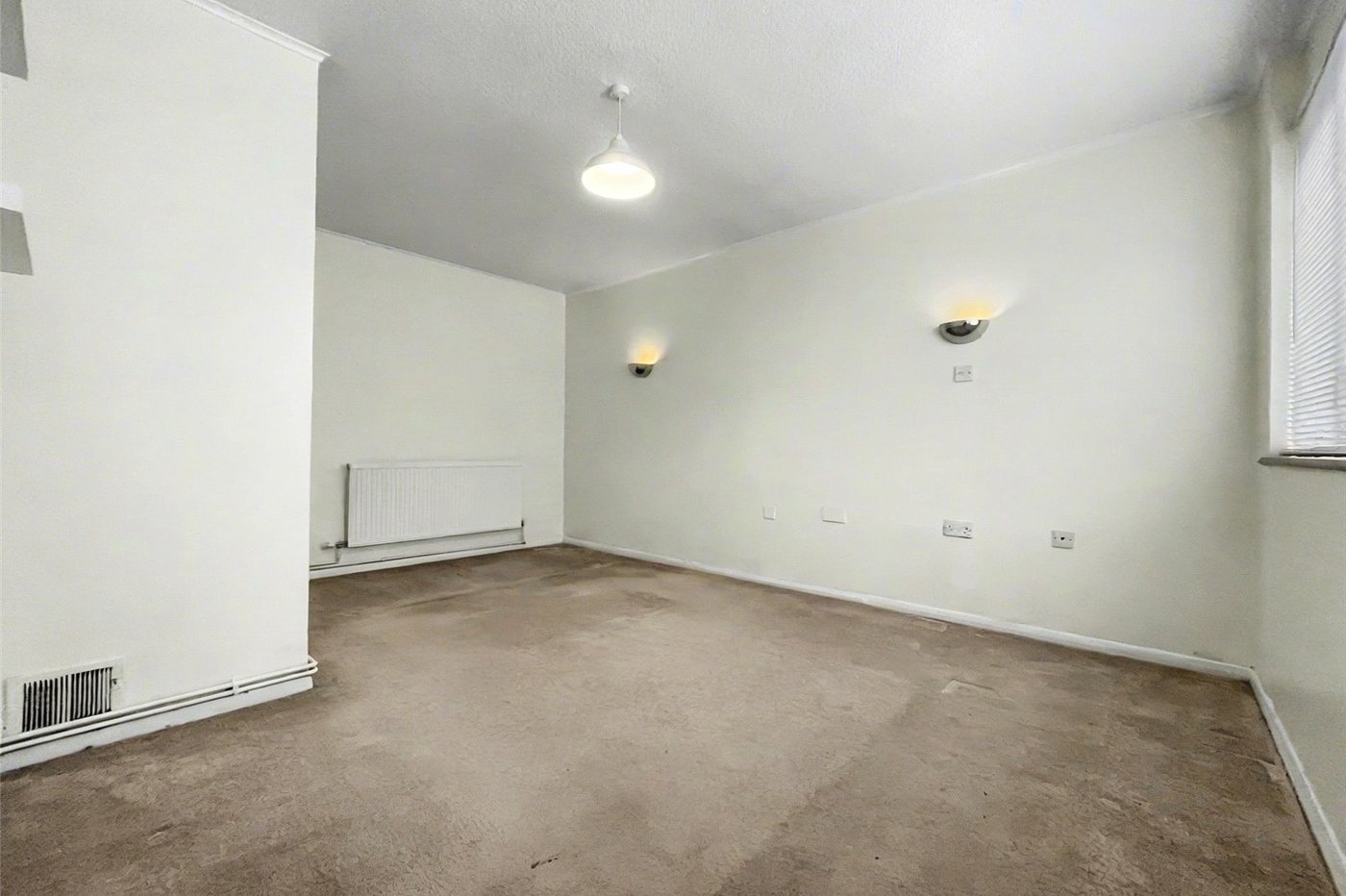 3 bedroom house for sale in Rainham | Robinson Michael & Jackson