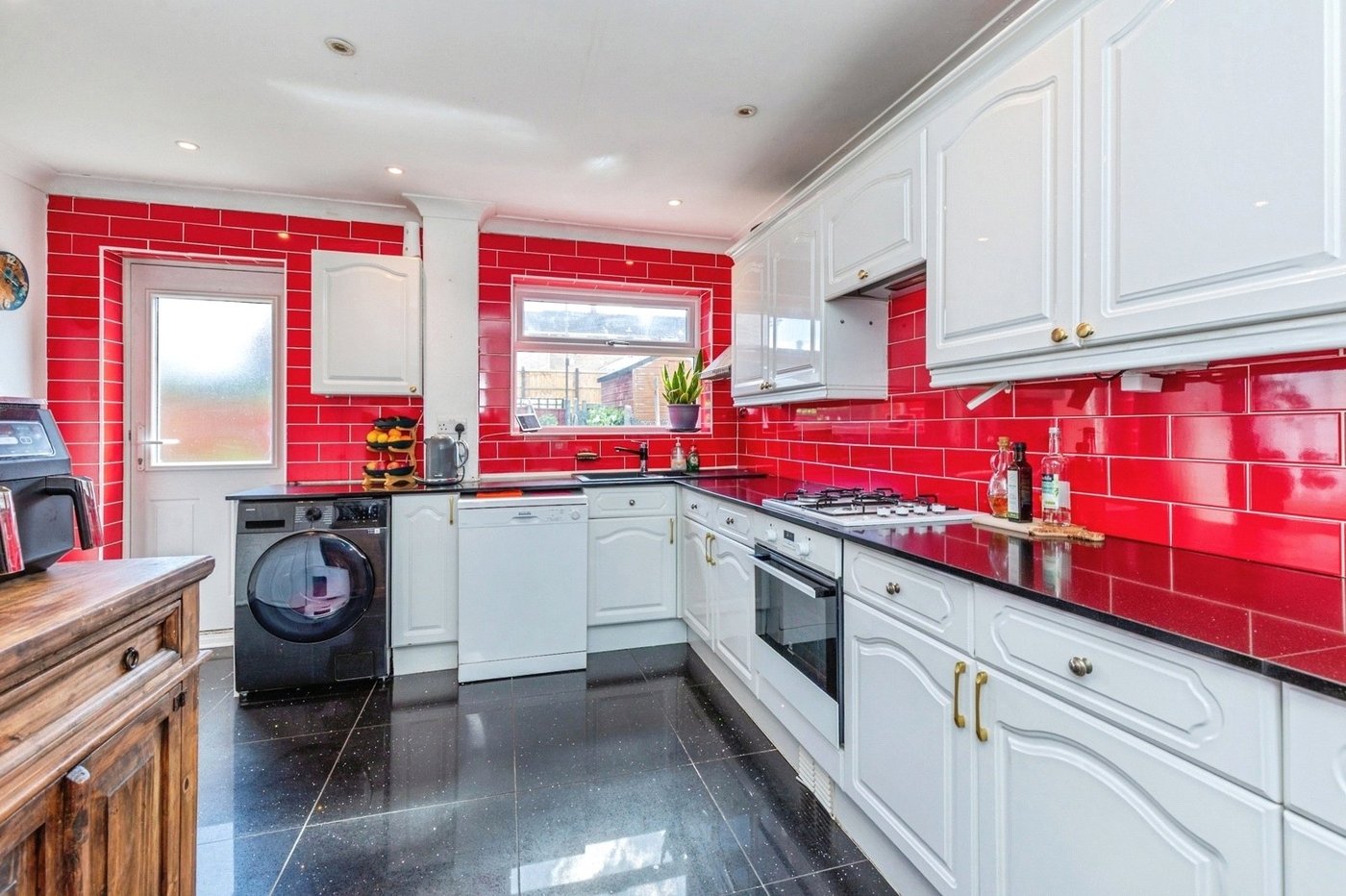 3 bedroom house for sale in Rochester | Robinson Michael & Jackson