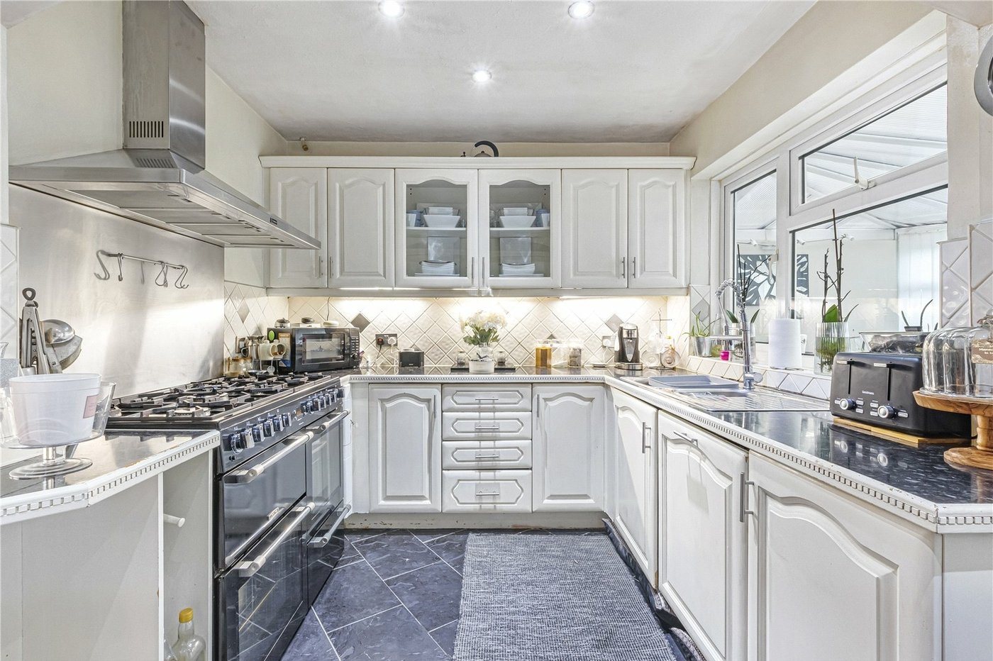 4 bedroom house for sale in Welling | Robinson Jackson