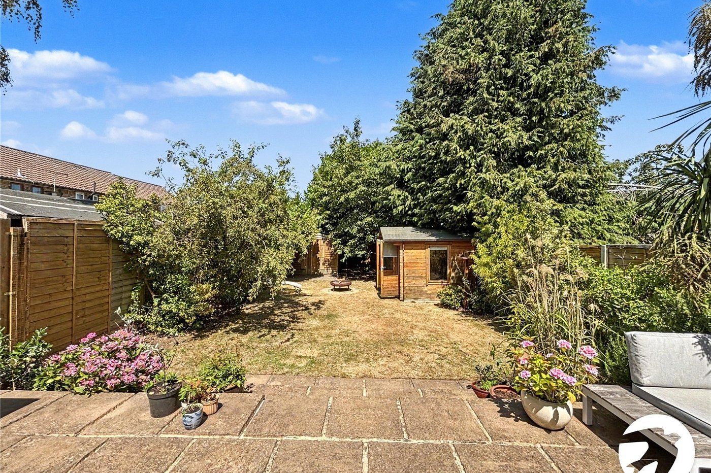 2 bedroom house for sale in Weedswood | Robinson Michael & Jackson