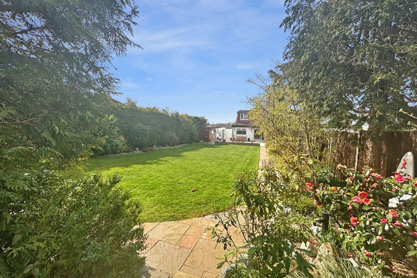 4 bedroom bungalow for sale in Bexley | Robinson Jackson