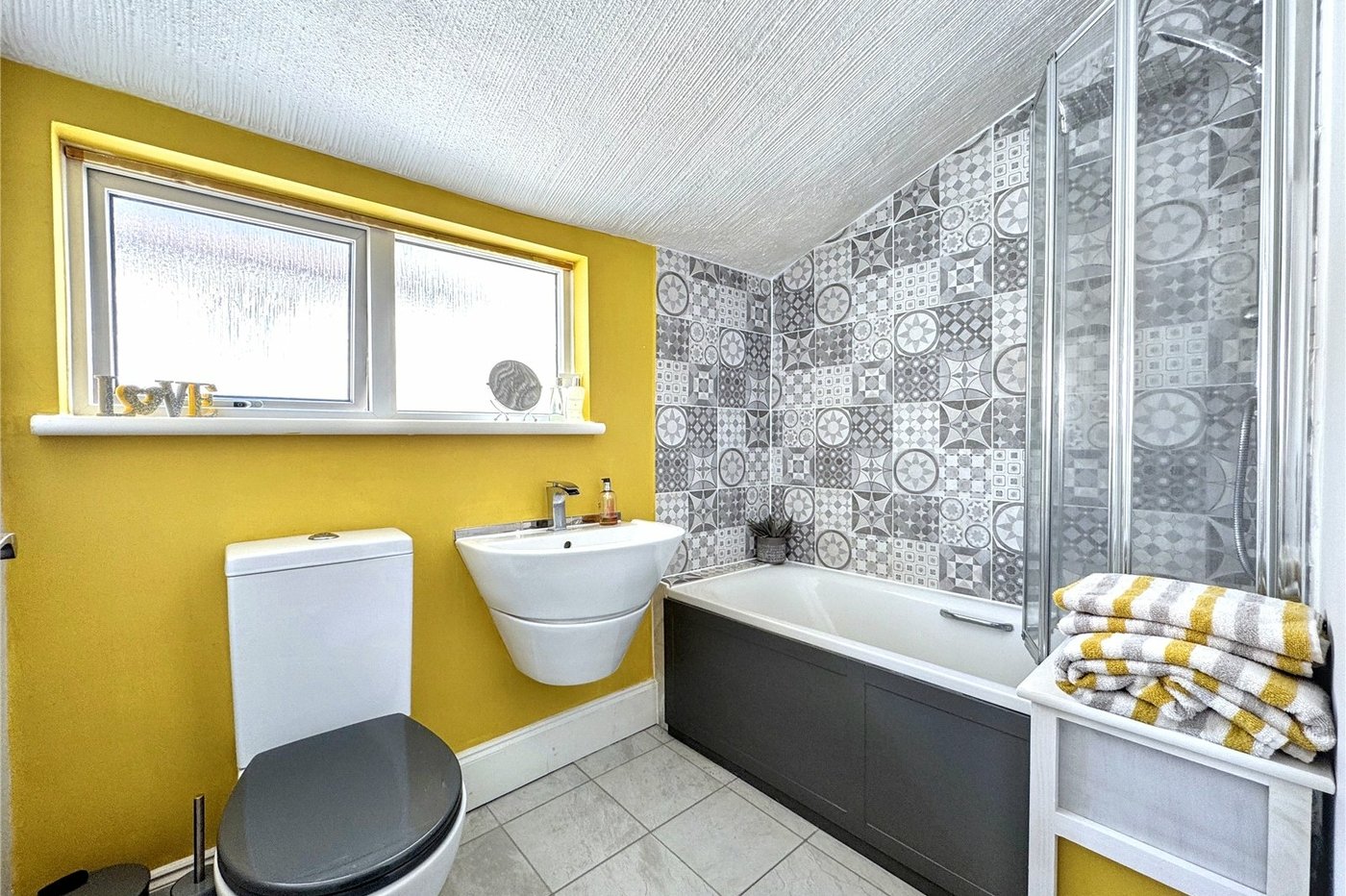 3 bedroom house for sale in Gillingham | Robinson Michael & Jackson