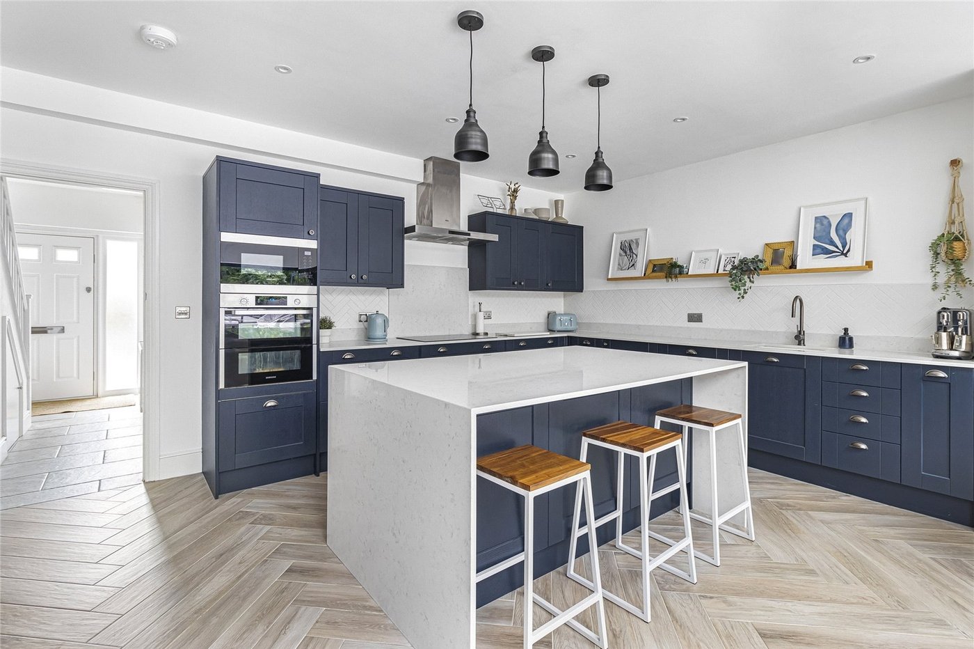 5 bedroom house for sale in South Welling | Robinson Jackson