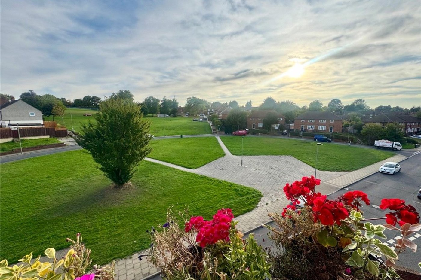 2 bedroom property for sale in Orpington | Robinson Jackson