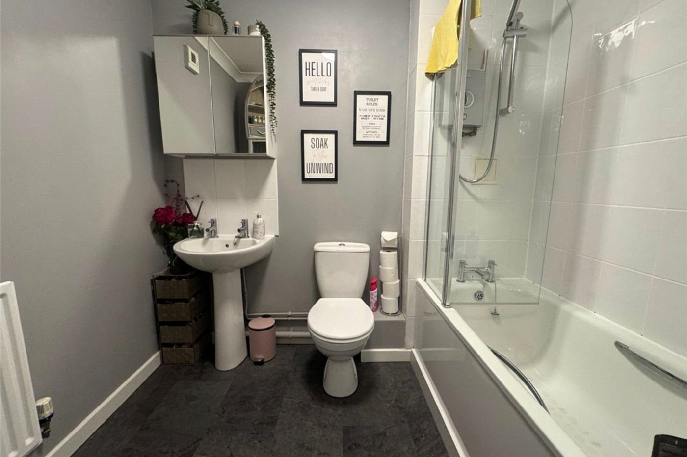 2 bedroom property for sale in Orpington | Robinson Jackson