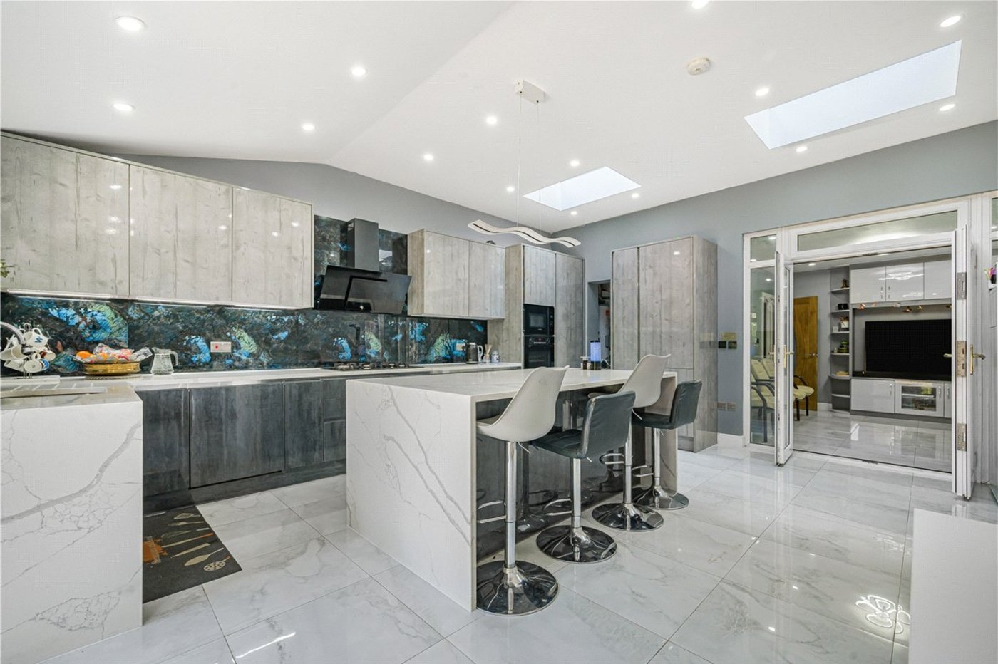 4 bedroom house for sale in Orpington | Robinson Jackson