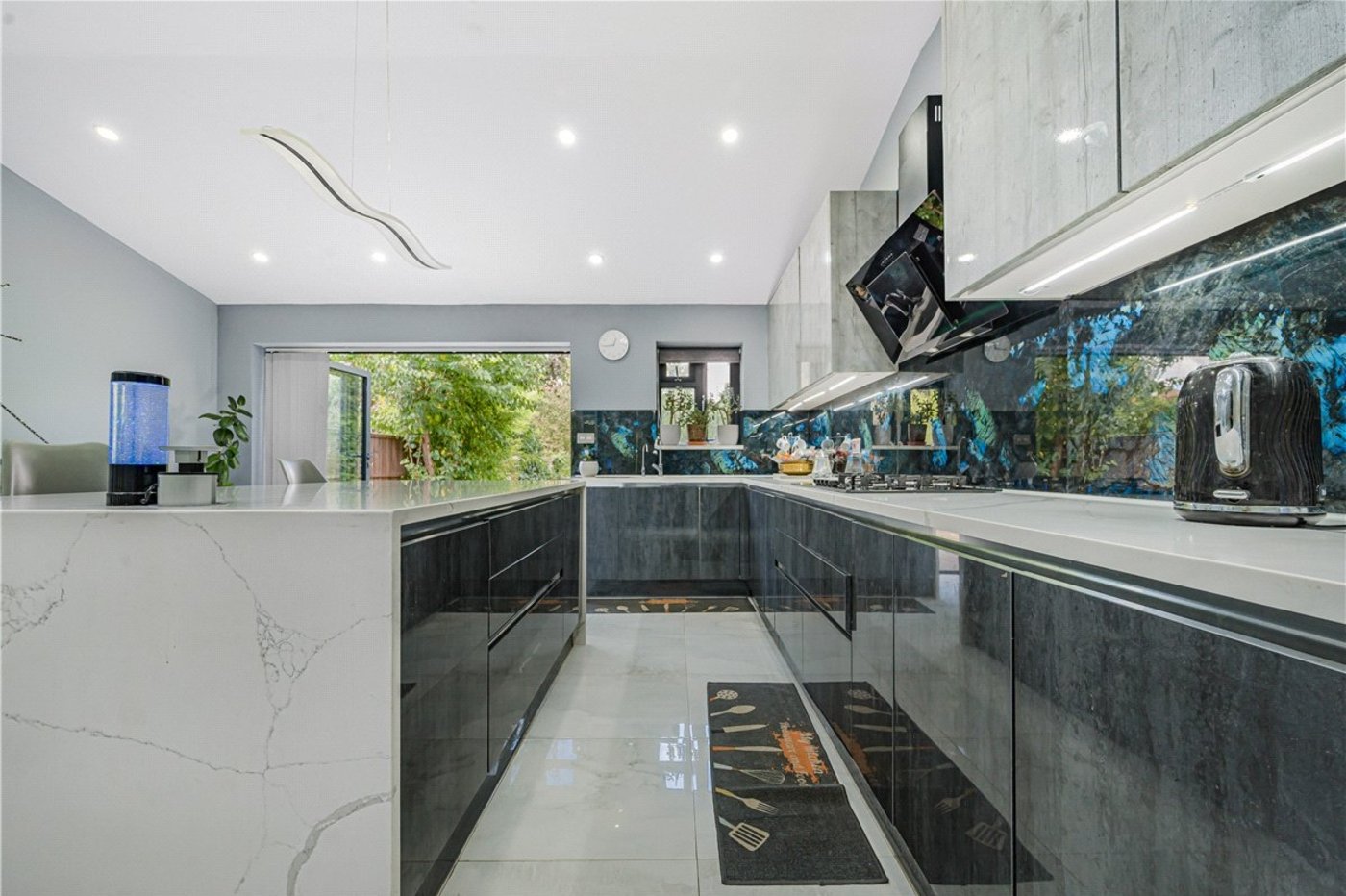 4 bedroom house for sale in Orpington | Robinson Jackson