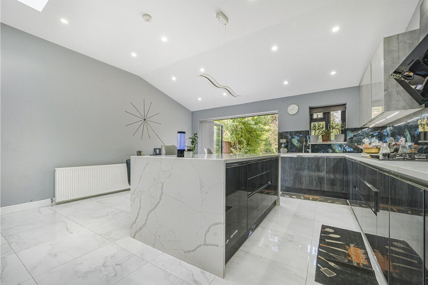 4 bedroom house for sale in Orpington | Robinson Jackson
