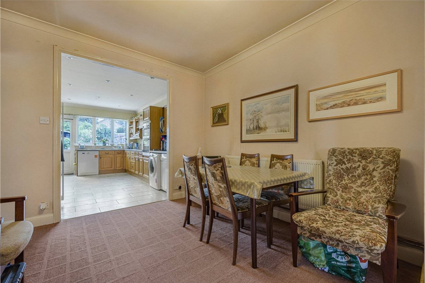 4 bedroom bungalow for sale in St Pauls Cray | Robinson Jackson