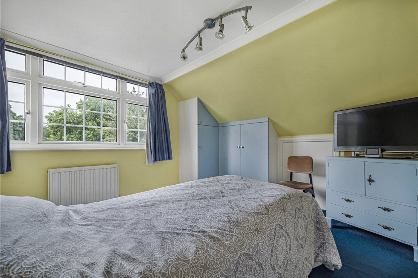 4 bedroom bungalow for sale in St Pauls Cray | Robinson Jackson