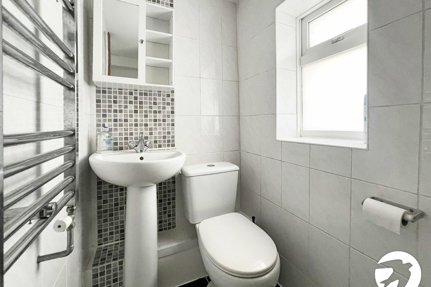 2 bedroom house for sale in Chatham | Robinson Michael & Jackson