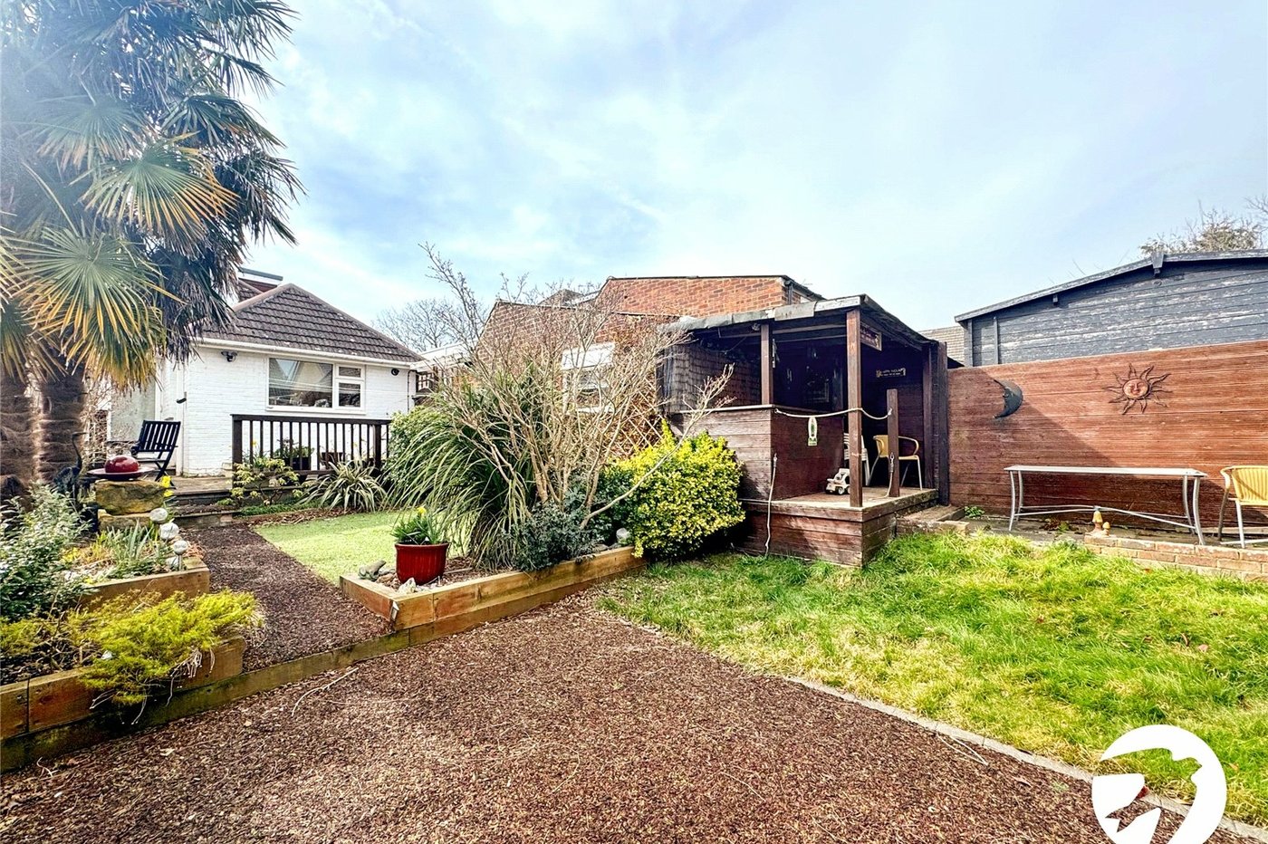 3 bedroom bungalow for sale in Maidstone | Robinson Michael & Jackson