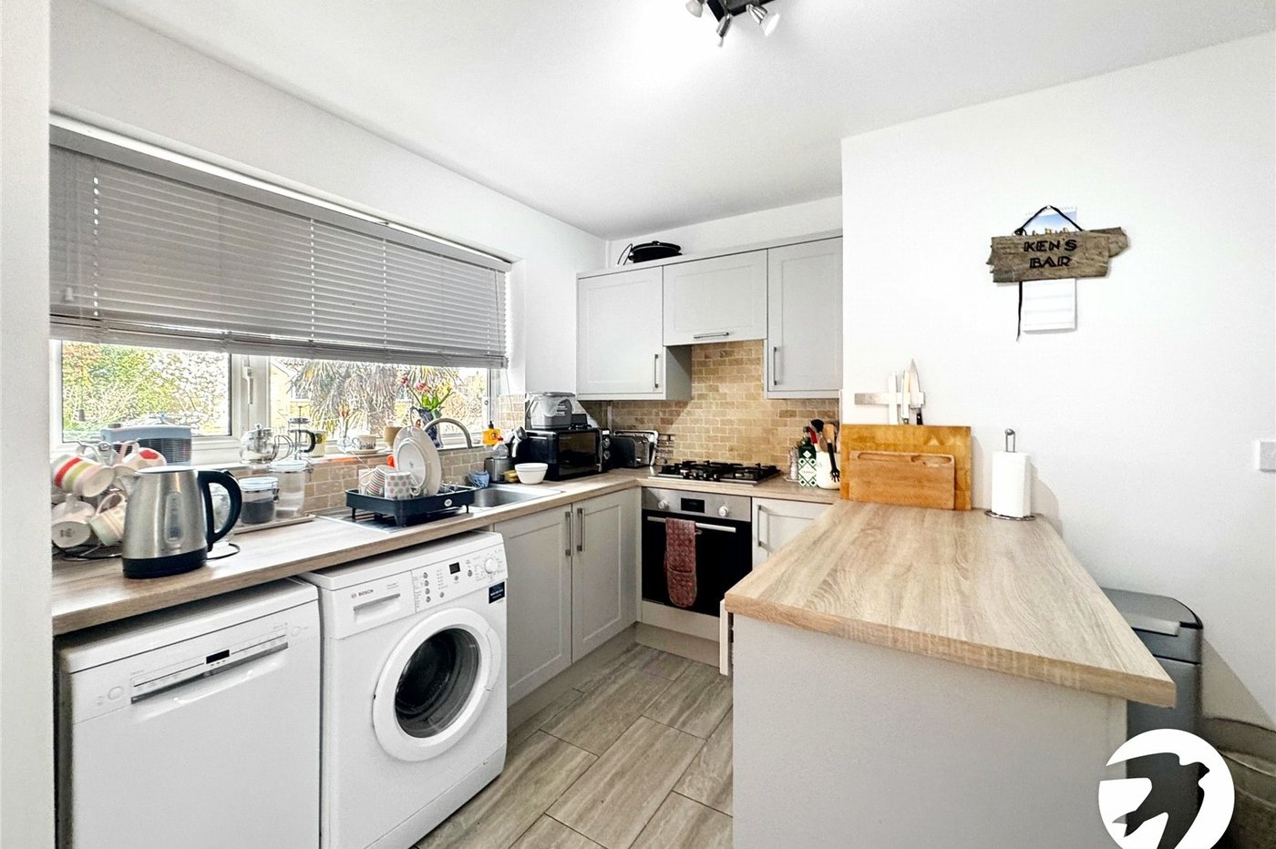 3 bedroom bungalow for sale in Maidstone | Robinson Michael & Jackson