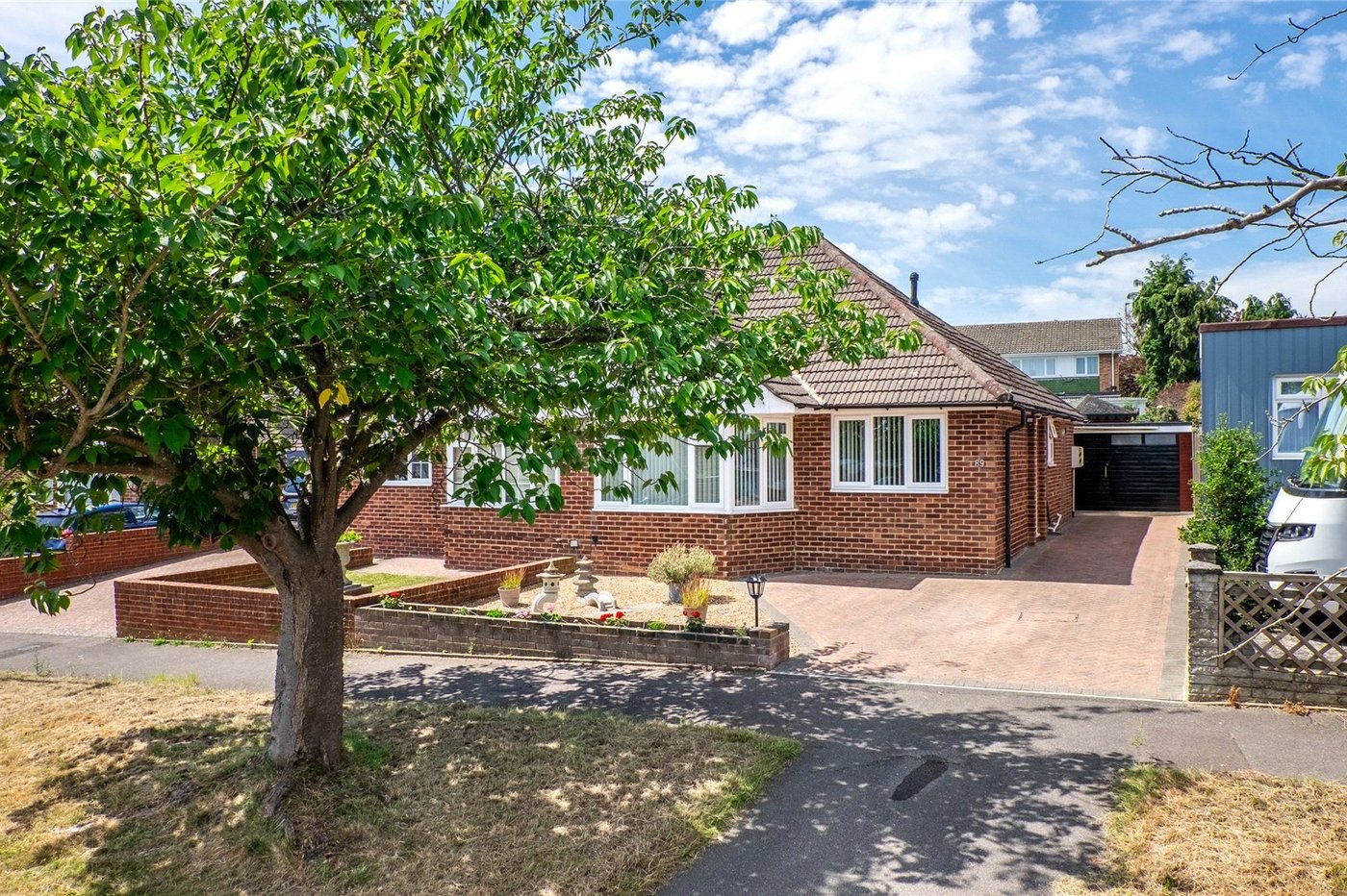 3 bedroom bungalow for sale in Maidstone | Robinson Michael & Jackson