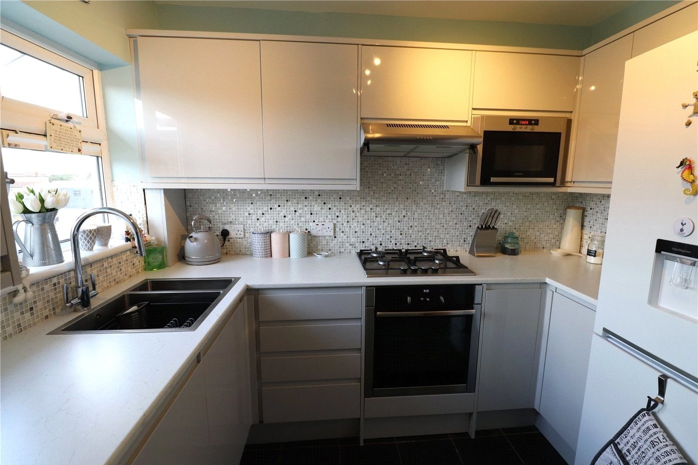 2 bedroom property for sale in Albert Road | Robinson Jackson